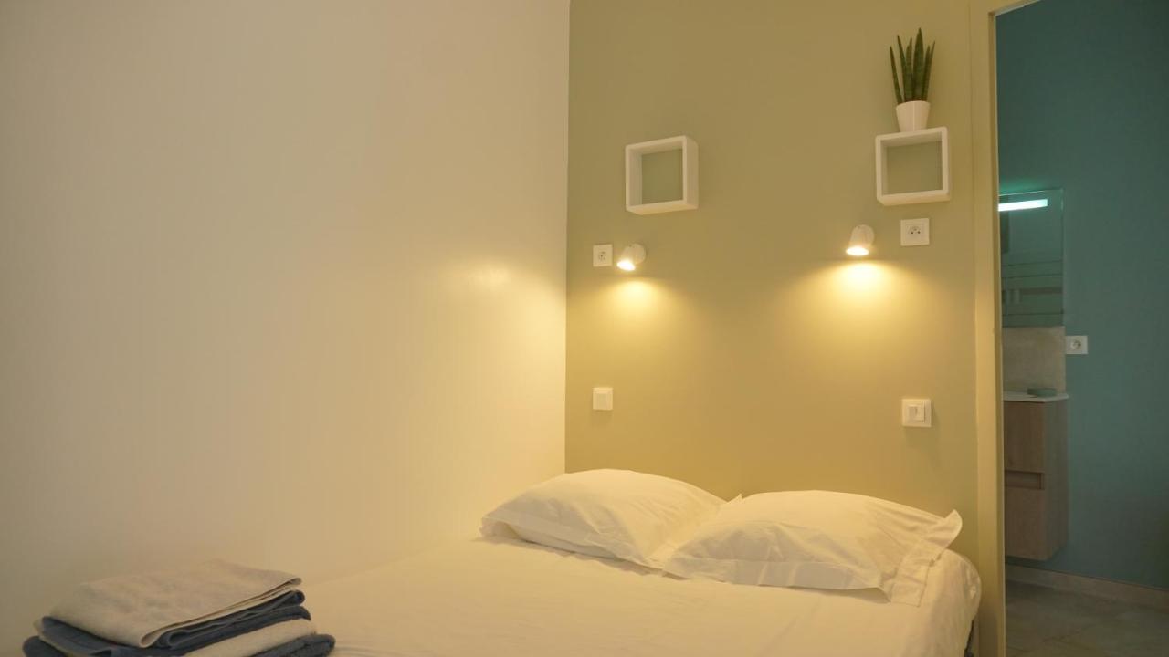 Maison Jardin Wifi - Climatisation - 100 M Plage Sauvage - 20 Min Perpignan Torreilles Exterior photo