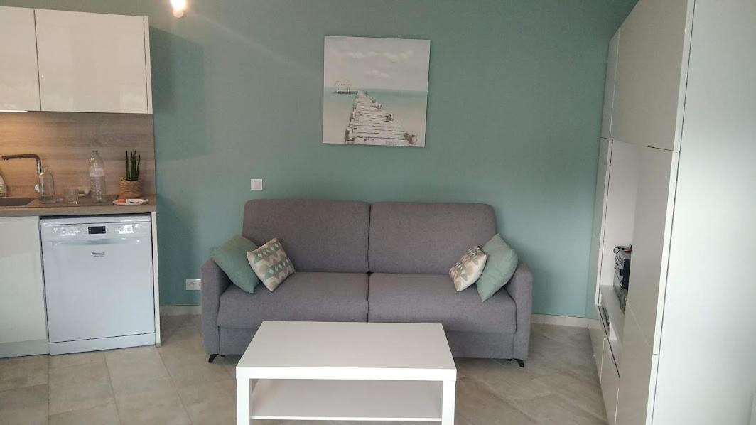 Maison Jardin Wifi - Climatisation - 100 M Plage Sauvage - 20 Min Perpignan Torreilles Exterior photo