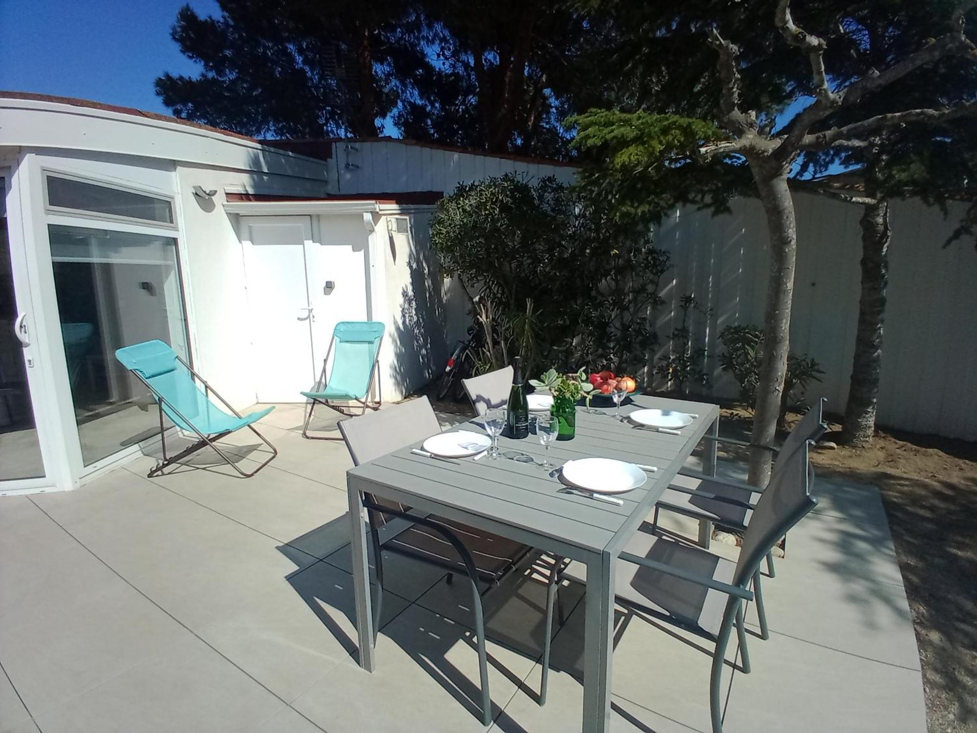 Maison Jardin Wifi - Climatisation - 100 M Plage Sauvage - 20 Min Perpignan Torreilles Exterior photo
